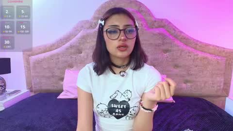 Snapshot of yoko_berry chatting on September 2025 04:07:02 PM yoko_berry online show from September 2025 04:07:02 PM