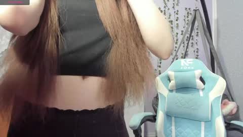 yoonhee_ki online show from April 2026 04:20:02 PM