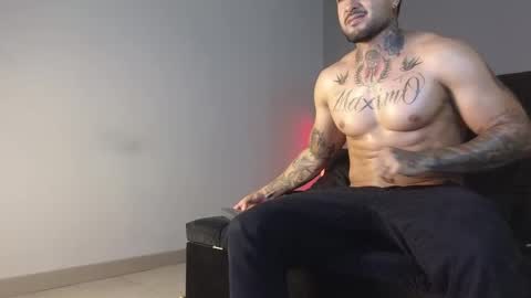 Snapshot of yorditatoo chatting on September 2025 12:11:01 AM Yordi online show from September 2025 12:11:01 AM