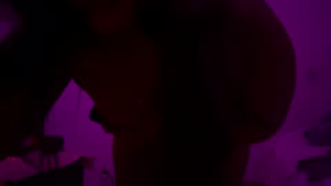 yorlenig692 online show from October 2025 06:54:01 AM