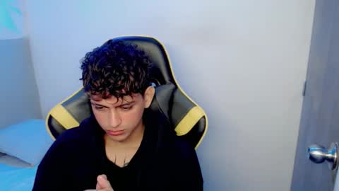 YOSEP online show from February 2026 08:38:02 PM