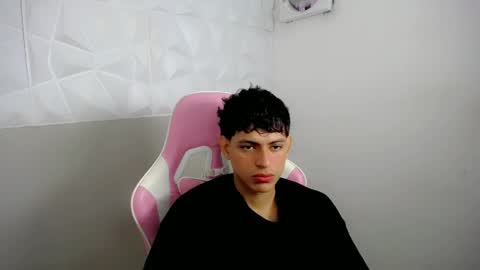 Snapshot of yosepp_cum chatting on May 2026 03:23:01 AM YOSEP online show from May 2026 03:23:01 AM