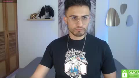 yoshy_man online show from January 2025 03:30:01 AM