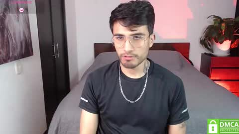 yoshy_man online show from October 2025 03:15:02 AM