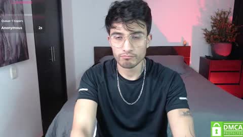 yoshy_man online show from October 2025 03:06:01 AM