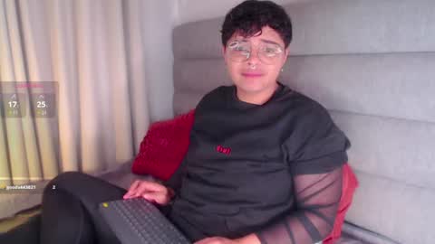 Snapshot of yossefmout chatting on June 2026 12:07:01 PM Yossef online show from June 2026 12:07:01 PM