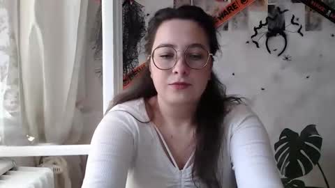 Snapshot of you_aurora chatting on October 2025 10:11:01 AM Aurora online show from October 2025 10:11:01 AM