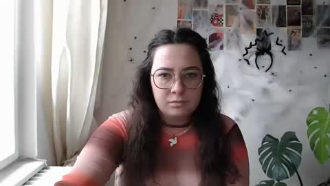 Snapshot of you_aurora chatting on October 2025 10:03:01 AM Aurora online show from October 2025 10:03:01 AM