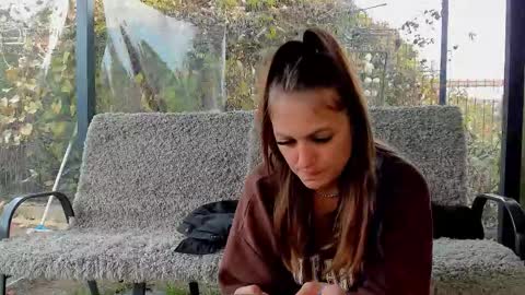 Snapshot of you_love_melisa chatting on October 2025 07:07:02 AM private on 18 per minute start private 500 tokensOnlyfans online show from October 2025 07:07:02 AM