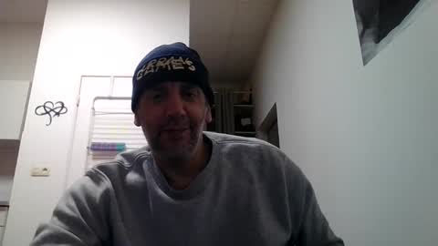 CrayZio online show from March 2025 06:12:02 AM