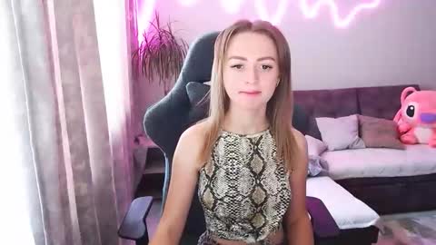 Bella online show from May 2026 07:36:02 AM