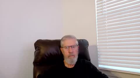 Colorado Guy Straight online show from October 2025 01:12:01 PM