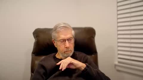 Colorado Guy Straight online show from November 2025 02:02:02 AM