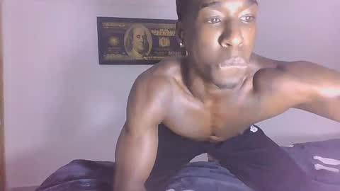 Snapshot of youn_king chatting on March 2025 07:31:02 PM ALEX online show from March 2025 07:31:02 PM