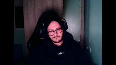 Snapshot of younromki chatting on February 2025 11:58:02 PM A... online show from February 2025 11:58:02 PM