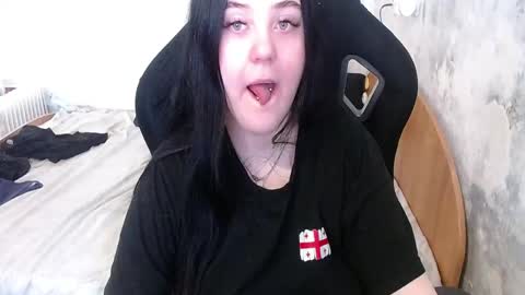 your_8a8y online show from April 2026 04:57:02 AM