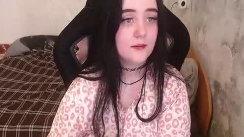 your_8a8y online show from June 2026 03:27:01 PM