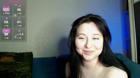 Snapshot of your__dreamgirl chatting on February 2025 08:40:01 PM Katy online show from February 2025 08:40:01 PM