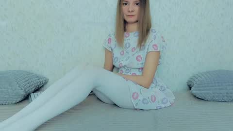 Lily online show from January 2025 12:31:02 PM