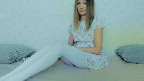 Lily online show from February 2025 11:27:02 AM