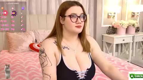 Snapshot of your_dream_nancy chatting on July 2026 01:07:01 PM Nancy online show from July 2026 01:07:01 PM