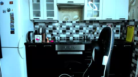 Jane online show from November 2025 03:47:02 PM