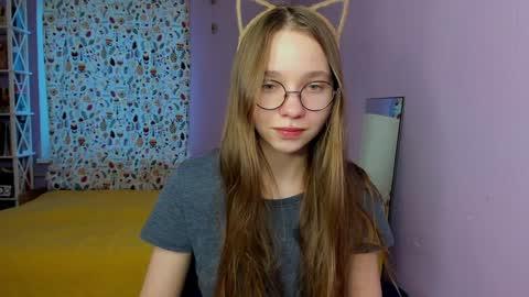 Leslie online show from January 2025 01:09:01 PM