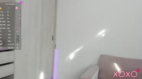 Lila  online show from November 2025 08:08:01 PM