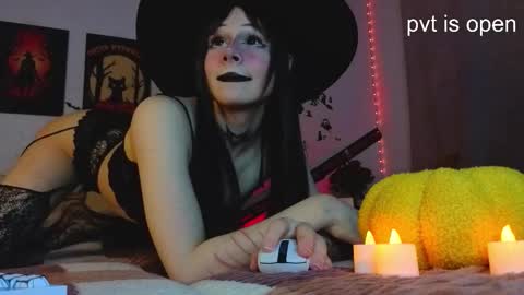 Eva online show from October 2025 11:28:02 PM