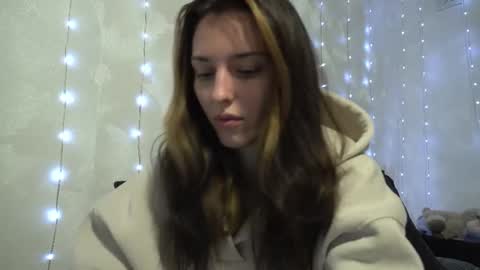 Snapshot of your_little_flexible_girl chatting on February 2026 09:41:01 PM Meri online show from February 2026 09:41:01 PM