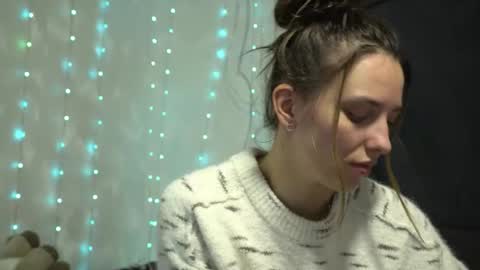 Snapshot of your_little_flexible_girl chatting on February 2026 08:43:01 PM Meri online show from February 2026 08:43:01 PM