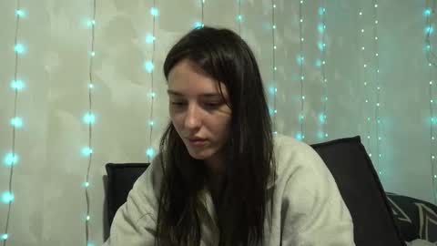 Snapshot of your_little_flexible_girl chatting on March 2026 09:10:01 PM Meri online show from March 2026 09:10:01 PM