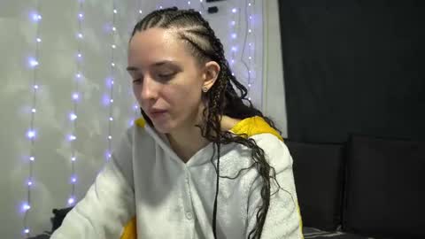 Snapshot of your_little_flexible_girl chatting on March 2026 09:23:01 PM Meri online show from March 2026 09:23:01 PM