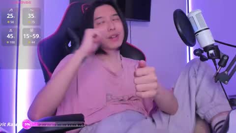 Snapshot of your_little_twink chatting on September 2025 10:53:02 PM Han online show from September 2025 10:53:02 PM