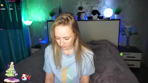 Mary online show from December 2025 09:00:01 PM