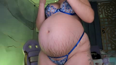 Snapshot of your_naughtyangel chatting on January 2025 09:51:02 PM Evelin online show from January 2025 09:51:02 PM