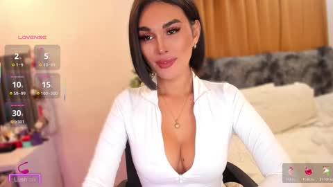 Snapshot of your_other_halfxx chatting on February 2026 06:26:01 AM Miss Larah online show from February 2026 06:26:01 AM