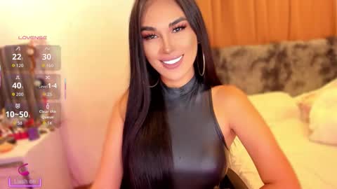 Snapshot of your_other_halfxx chatting on March 2026 12:14:01 AM Miss Larah online show from March 2026 12:14:01 AM