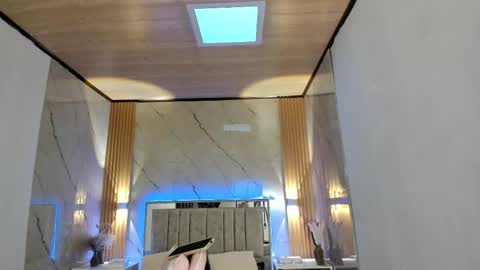 Salome online show from March 2026 06:56:01 PM