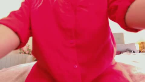 Helena online show from October 2025 12:44:02 PM