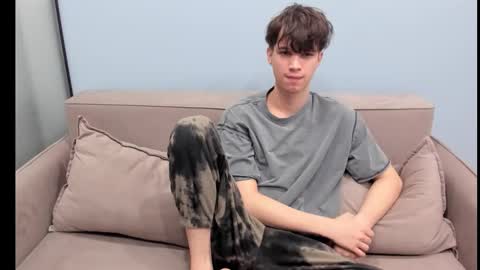 your_shy_guy online show from October 2025 08:42:01 PM