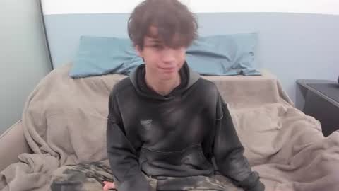 your_shy_guy online show from June 2026 09:43:02 PM