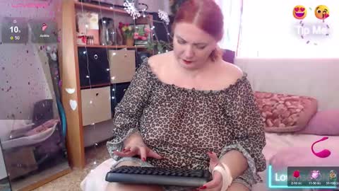Snapshot of your_space_hot chatting on January 2025 05:40:02 AM Ammy online show from January 2025 05:40:02 AM