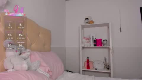 Snapshot of your_steff chatting on February 2026 04:01:02 AM your_steff online show from February 2026 04:01:02 AM