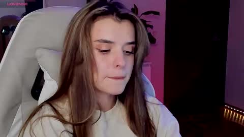 Snapshot of youranikka chatting on October 2025 08:40:02 PM Anikka online show from October 2025 08:40:02 PM