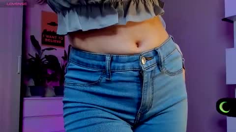 Snapshot of youranikka chatting on October 2025 08:50:02 PM Anikka online show from October 2025 08:50:02 PM