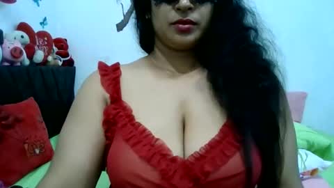 Snapshot of yourashawari chatting on May 2026 05:07:01 PM yourashawari online show from May 2026 05:07:01 PM