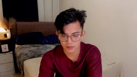 Snapshot of yourasian_bradley chatting on March 2025 02:26:01 PM yourasian_bradley online show from March 2025 02:26:01 PM