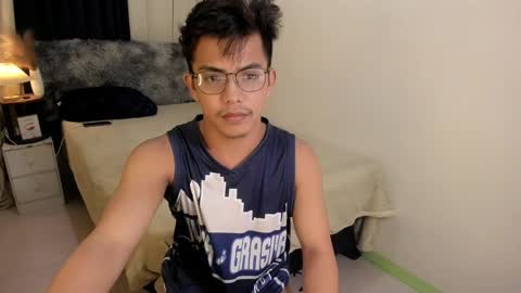 Snapshot of yourasian_bradley chatting on March 2025 08:31:02 PM yourasian_bradley online show from March 2025 08:31:02 PM