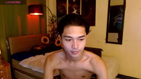 Snapshot of yourasiancarl chatting on November 2025 03:01:02 PM yourasiancarl online show from November 2025 03:01:02 PM